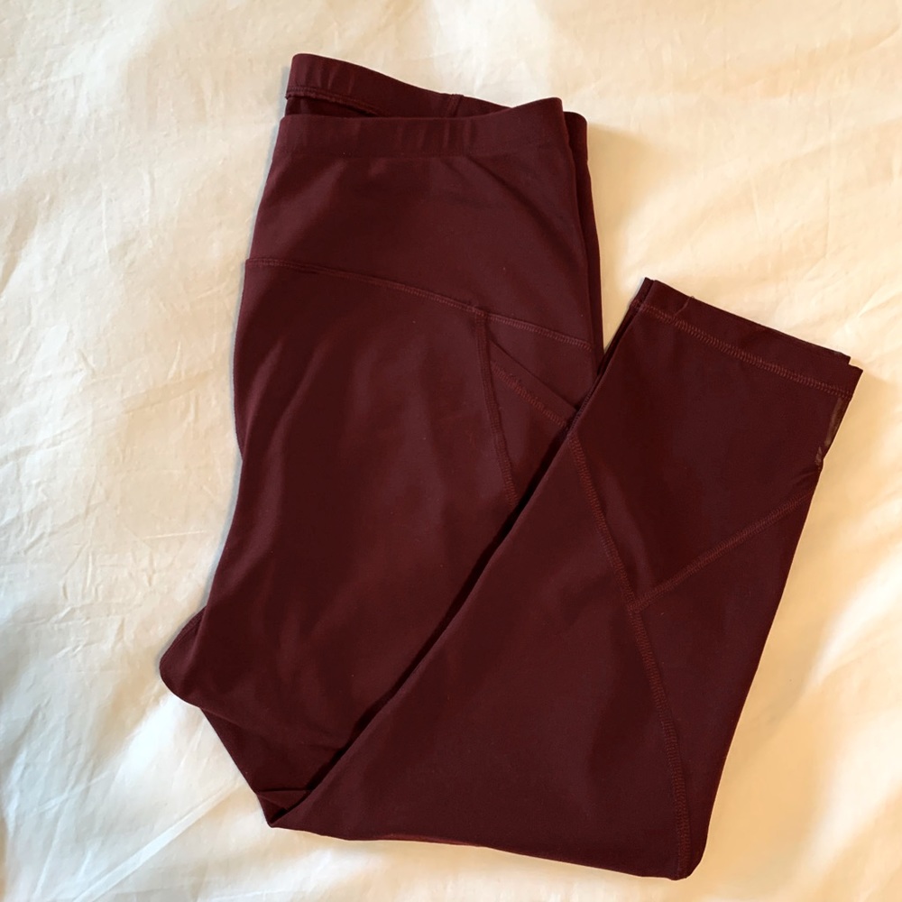 Maternity work out crops